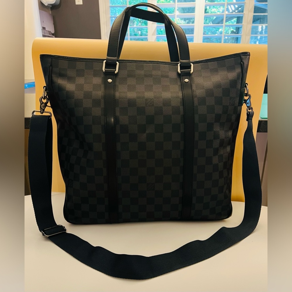 🎄SALE! Today only🎄Authentic Louis Vuitton Tadao Damier 2 Way Tote Bag unisex COA